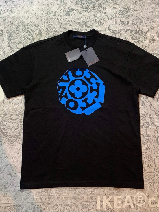 Louis Vuitton Other - Louis Vuitton Blue Monogram Flower T-Shirt Men’s Size Medium
